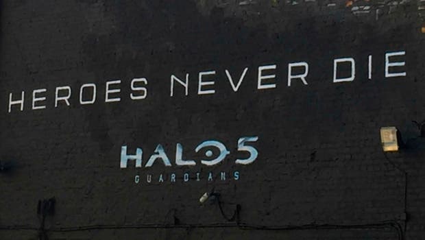 Un mural de HALO 5: Guardians invade Londres