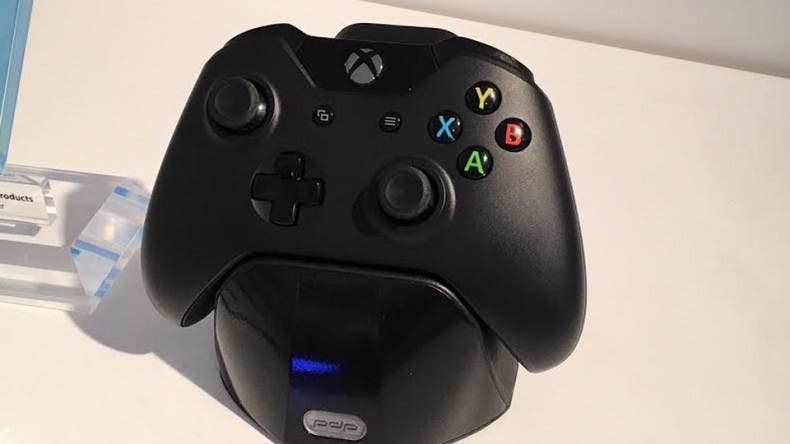 Carga tu mando de Xbox One en tan solo un minuto