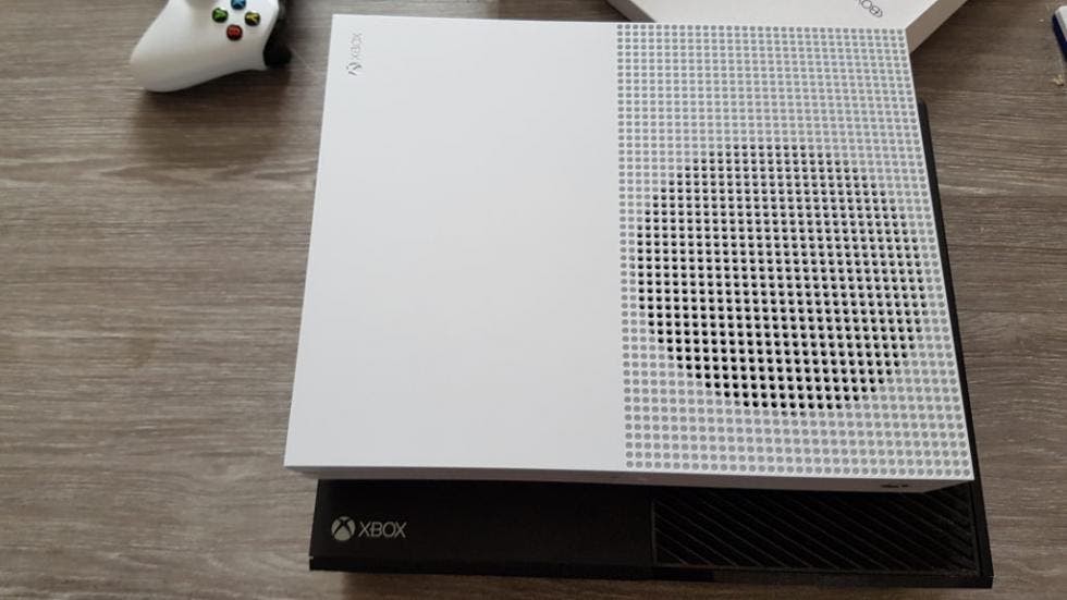 xbox-one-s-vs-xbox-one_0