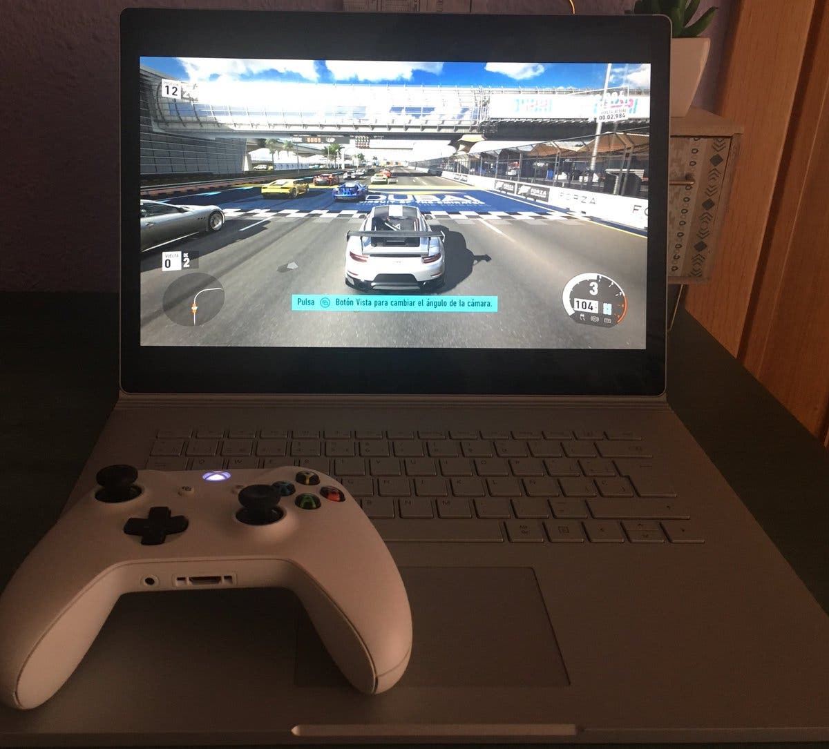 Análisis de Microsoft Surface Book 2 15" 114