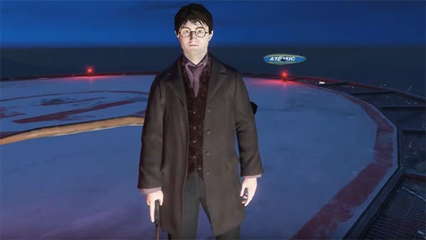 Harry Potter hechizando a la gente en GTA V se convierte en viral