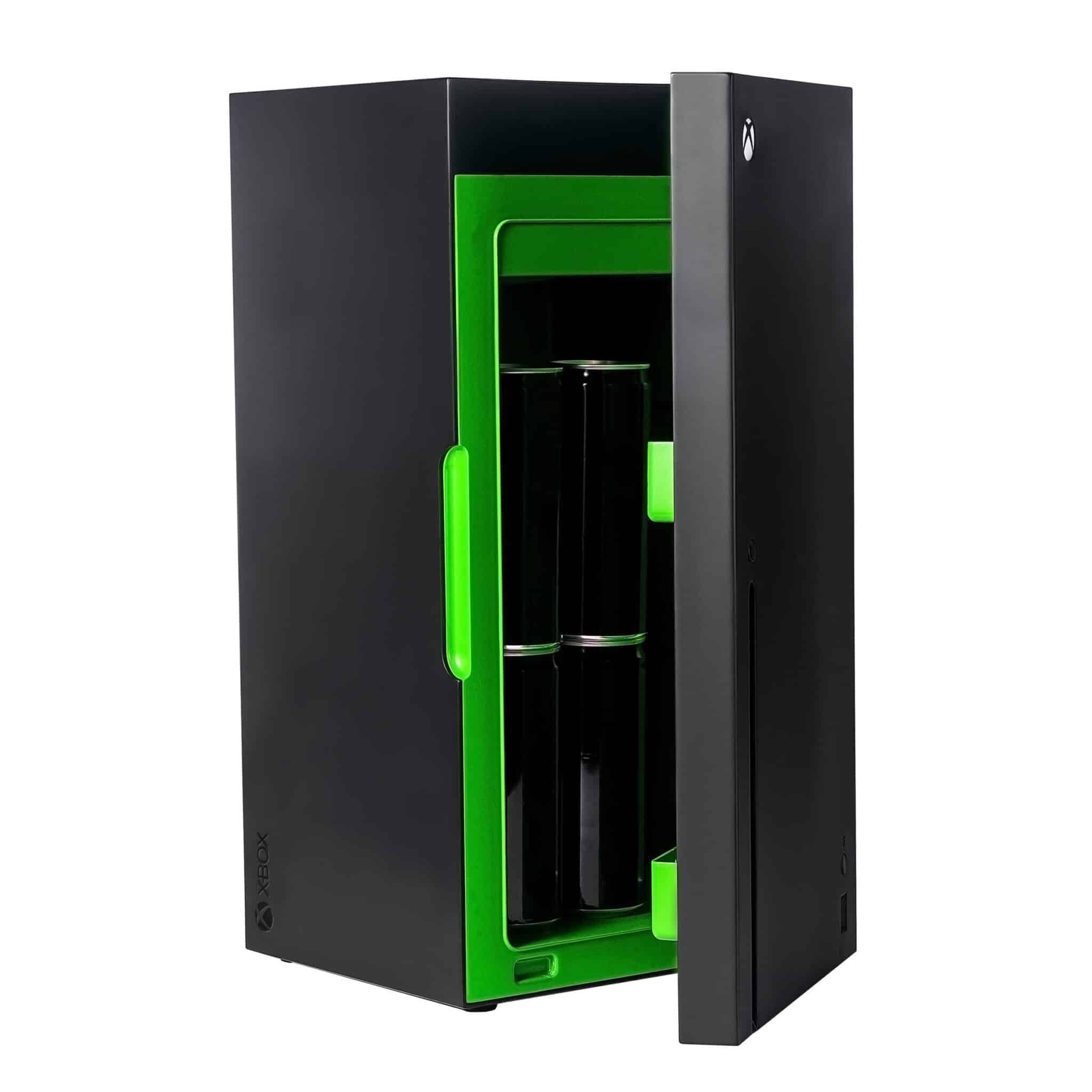 Xbox Series X mini fridge inside