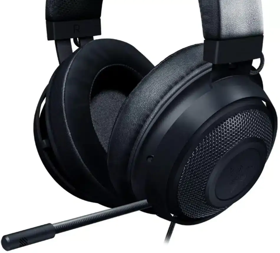 Juega con la mejor experiencia de audio con estos Razer Kraken rebajados a 45 euros 105