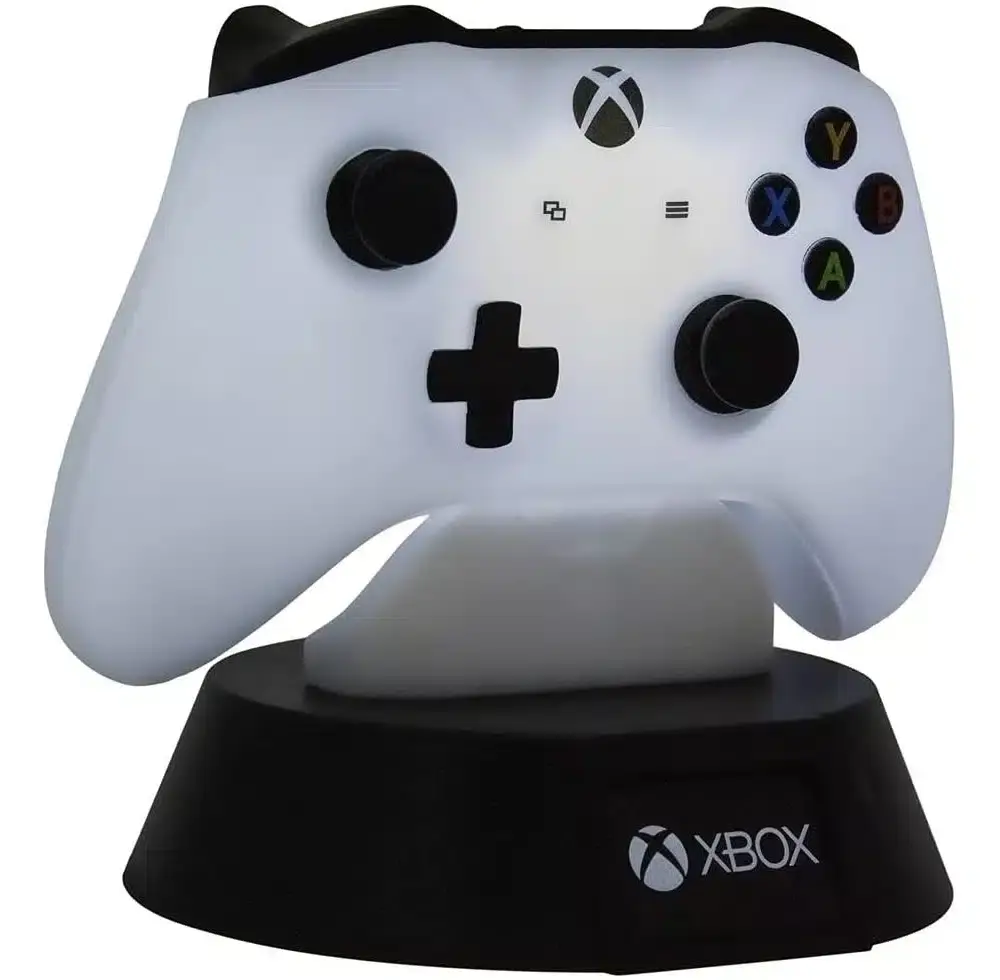 Adorna tu setup al más puro estilo Xbox con esta lámpara de 12 euros 109