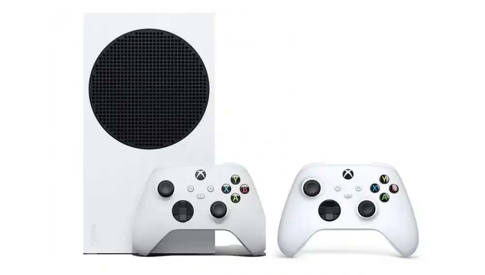 Bajonazo de precio de la Xbox Series S + 3 Meses de Xbox Game Pass Ultimate 109