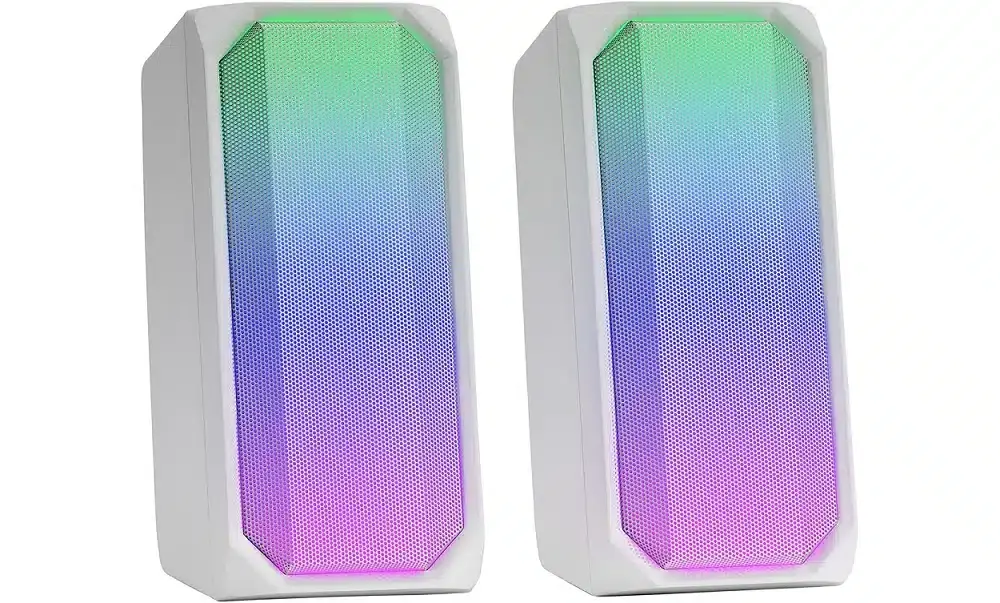 Los altavoces RGB en color blanco que quedarán ideal junto a tu Xbox Series S y cuestan solo 25 euros 109