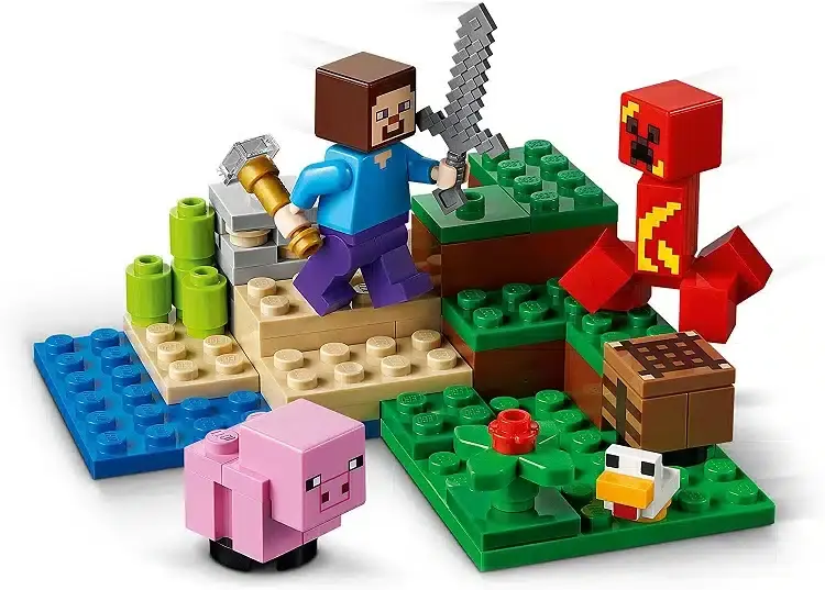 ¿Qué son Steve, un cerdo de Minecraft y un Creeper a punto de explotar? Descúbrelo por solo 9,99 euros 104
