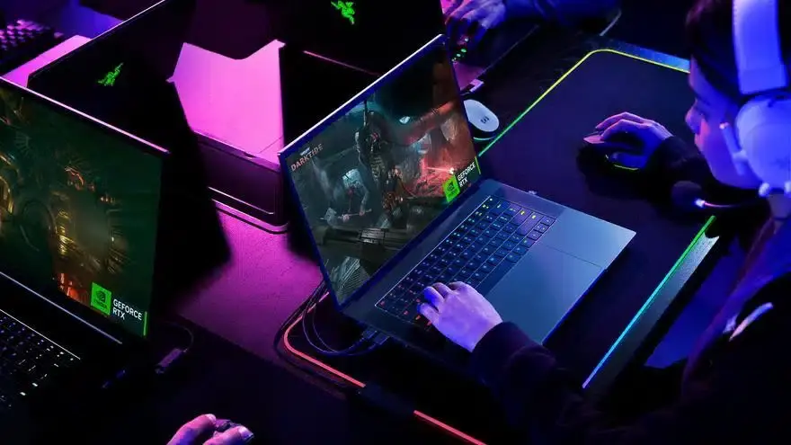 portátiles Razer Blade 16 y Blade 18