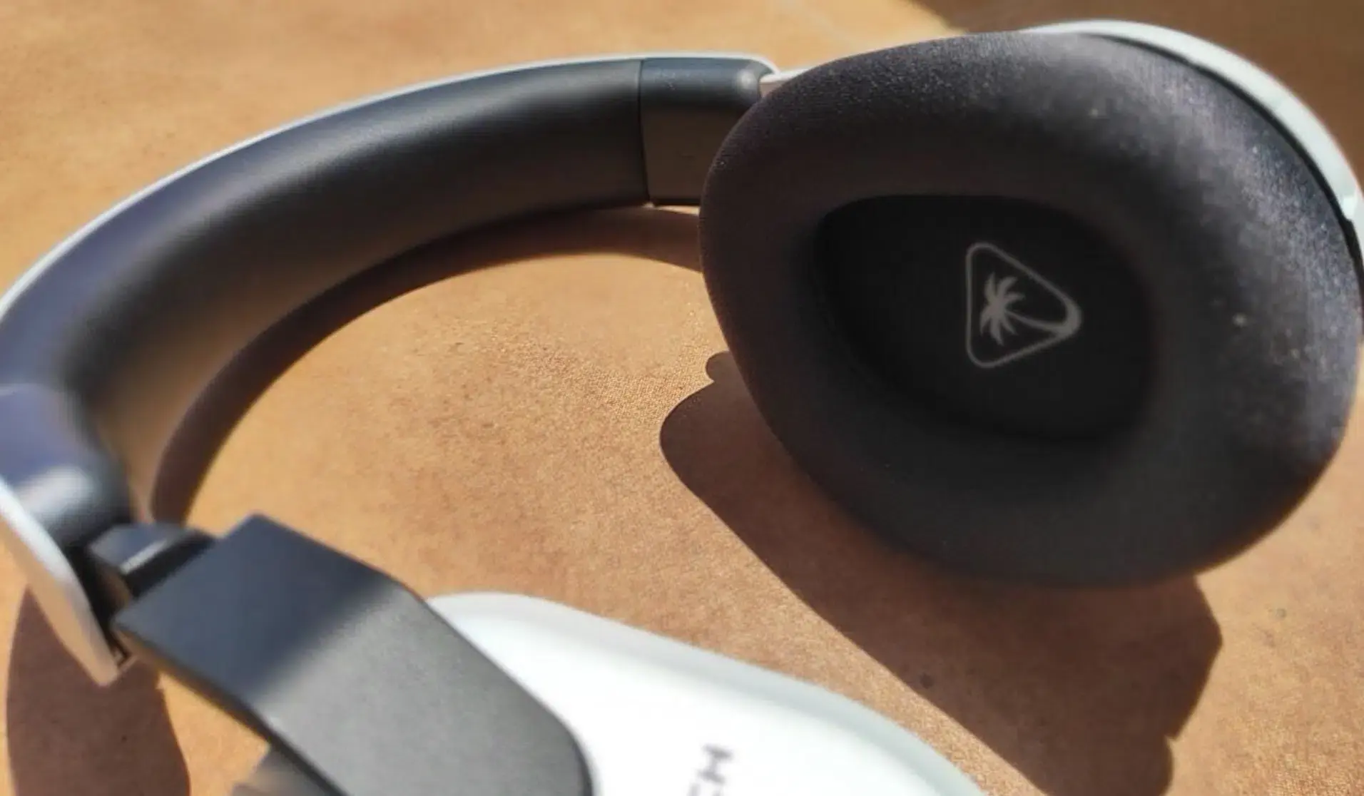 Análisis de los Turtle Beach Stealth 600 Gen 3 - Unos auriculares que aúnan estética, comodidad y calidad de sonido 111