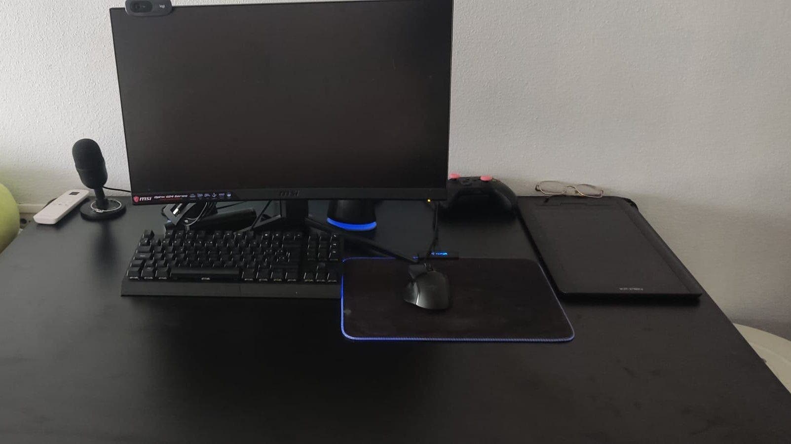 Así es el escritorio FlexiSpot E7Q Lite, ideal para jugadores, trabajadores y estudiantes que no te puede faltar