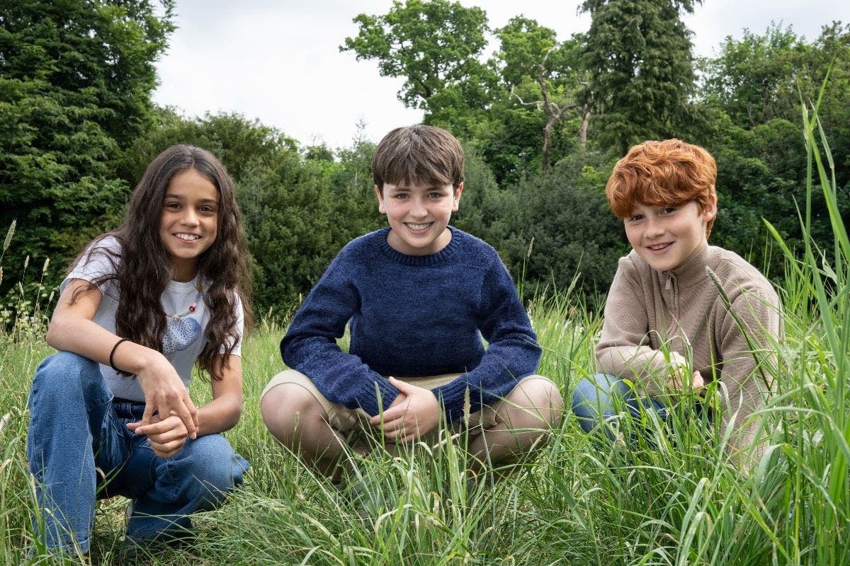 La serie de Harry Potter de HBO da a conocer a los actores que interpretarán a Harry, Ron y Hermione 100